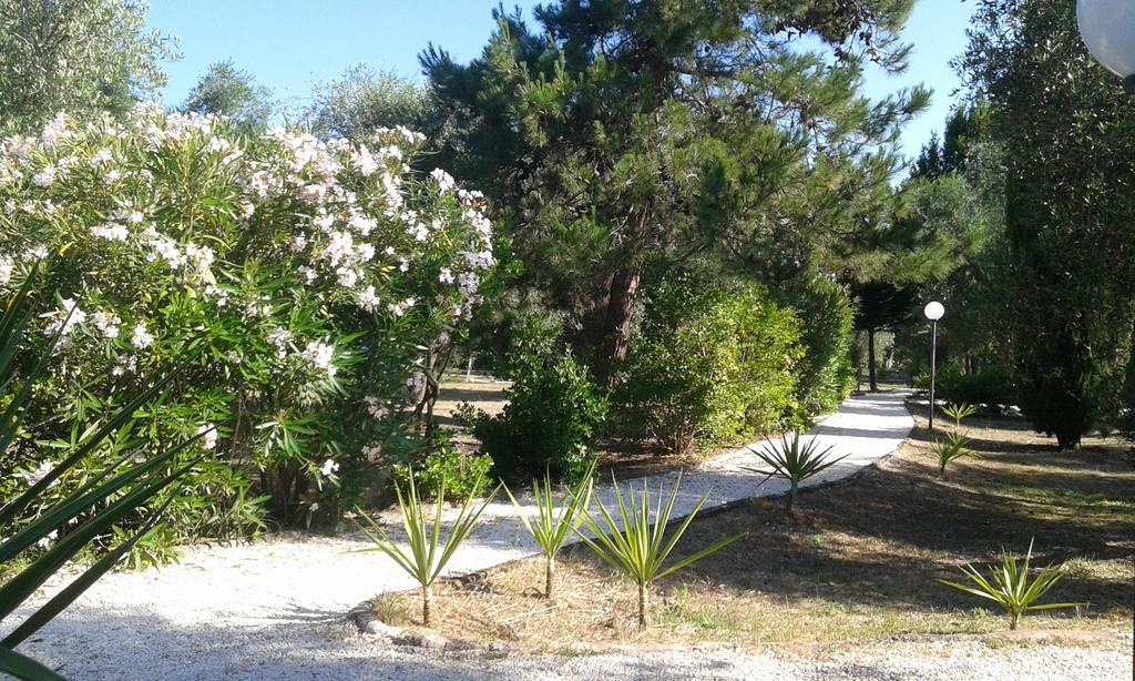 Casa Masseria Le Ville Peschici Bagian luar foto