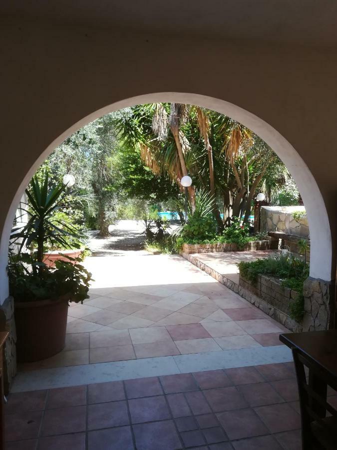 Casa Masseria Le Ville Peschici Bagian luar foto